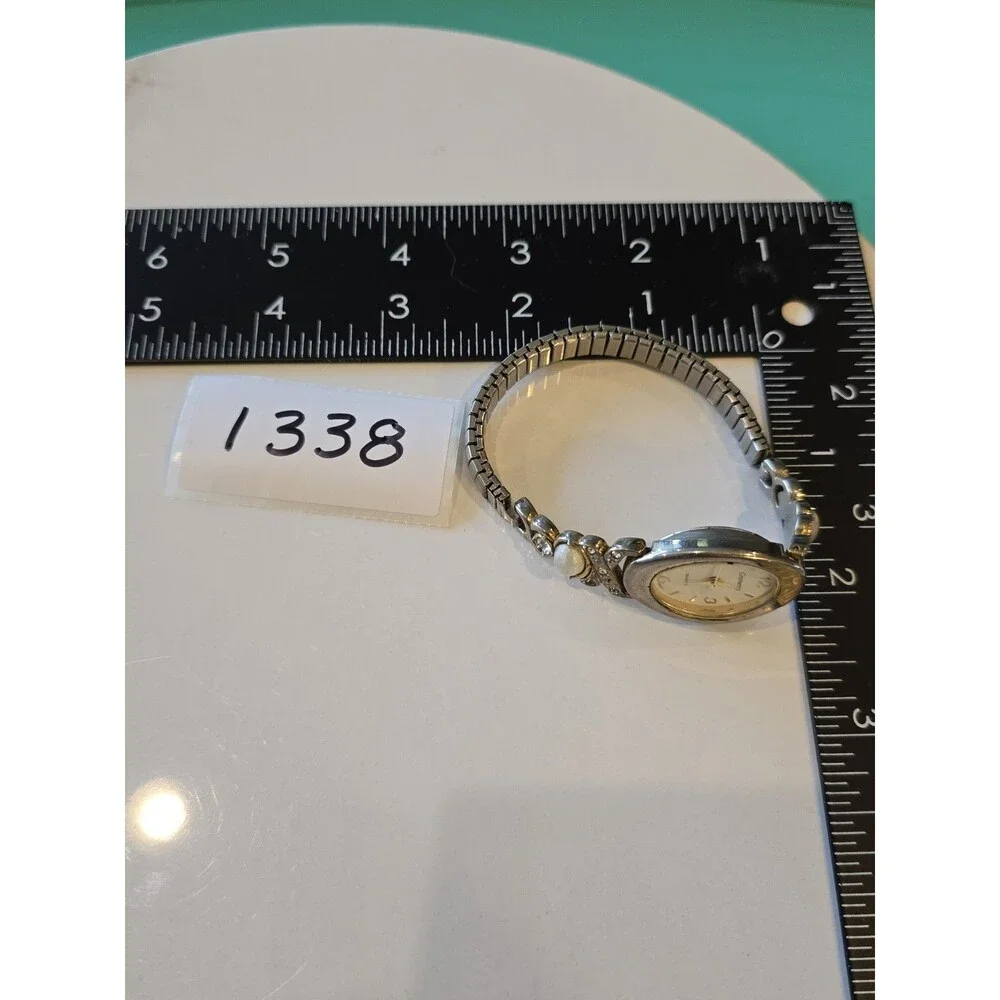 Gramercy stretch watch wristwatch